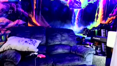 Snapshot of fairy_moan chatting on January 13, 5:35 am fairy_moan online show from January 13, 5:35 am