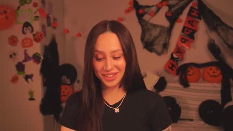 fairy_nine online show from November 3, 4:03 am