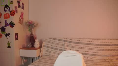 fairy_nine online show from November 12, 4:13 am