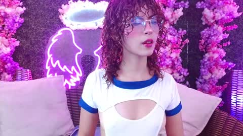FAIRY online show from January 19, 8:30 pm