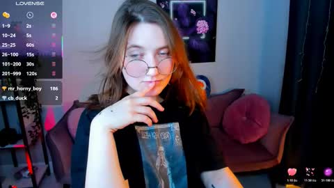 Snapshot of fairy_tara chatting on November 23, 2:33 am Tara online show from November 23, 2:33 am