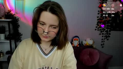 Tara online show from March 4, 3:18 pm