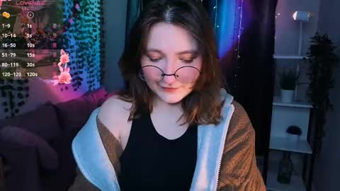 Tara online show from May 31, 10:00 pm