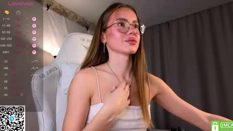fairyfuckdust online show from October 5, 12:09 am