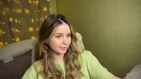 Snapshot of fairyilona chatting on January 10, 12:04 pm Ilona online show from January 10, 12:04 pm