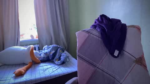 Snapshot of fairyilona chatting on February 16, 5:48 am Ilona online show from February 16, 5:48 am