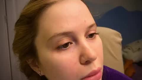 Snapshot of fairyilona chatting on October 6, 5:54 pm Ilona online show from October 6, 5:54 pm