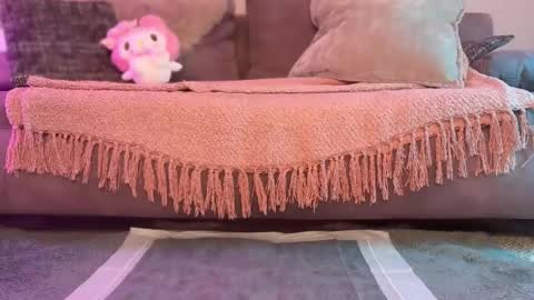 fairyxbella online show from April 22, 3:02 pm