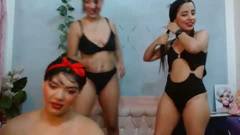 Snapshot of faith_porte chatting on July 24, 6:50 pm faith_porte online show from July 24, 6:50 pm