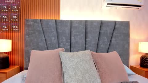  Leila.... online show from November 29, 12:41 pm