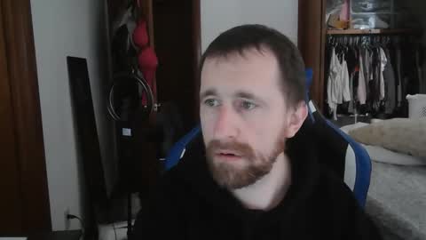 falcn2001 online show from February 1, 3:21 pm