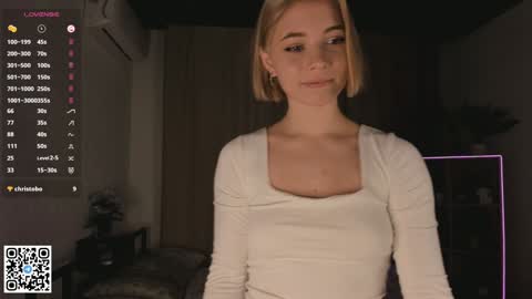 Emilia online show from January 17, 4:28 am