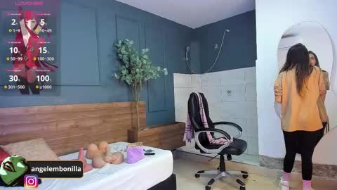 Megan    630  1330 -5 online show from October 8, 12:36 pm