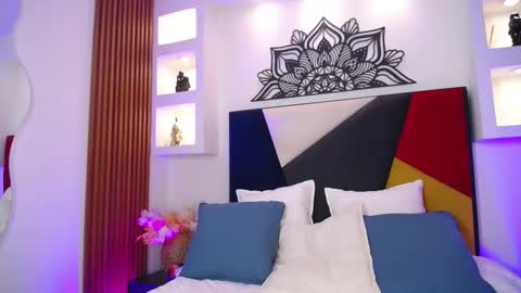 Snapshot of fancy_vixen chatting on February 10, 12:31 pm FANCY online show from February 10, 12:31 pm