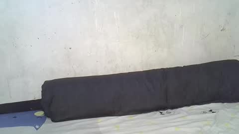 Snapshot of fangon2 chatting on October 15, 12:27 pm KEITH ELISA online show from October 15, 12:27 pm