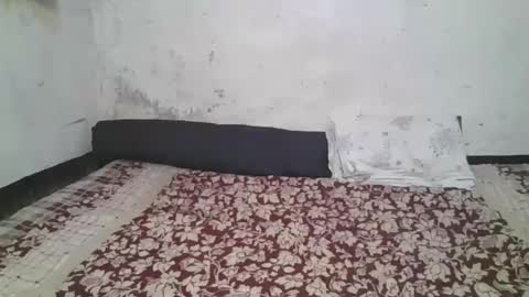 Snapshot of fangon2 chatting on October 22, 1:50 am KEITH ELISA online show from October 22, 1:50 am