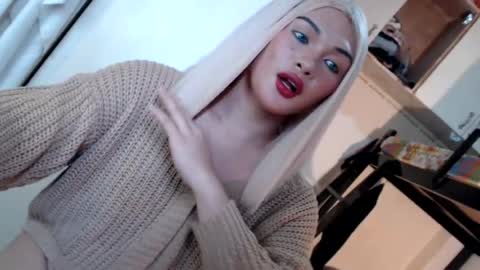 DANIELLA - DONT FORGET TO GIVE ME A THUMBSU UP online show from July 23, 1:58 am