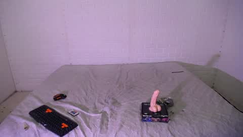 Fantasy420 online show from January 8, 9:00 am