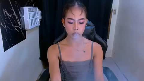 Snapshot of fantasy_lhuna chatting on June 23, 10:46 am fantasy_lhuna online show from June 23, 10:46 am