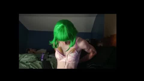 Snapshot of fantasyguy99 chatting on October 7, 4:20 am fantasyguy99 online show from October 7, 4:20 am