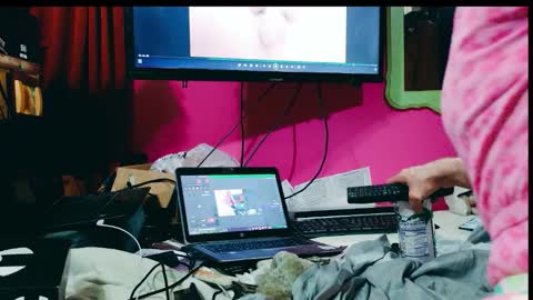 fantasyguy99 online show from March 1, 10:06 am