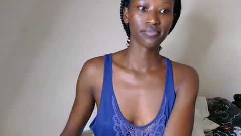 Snapshot of fantee_eeh chatting on June 26, 6:45 pm pretty slim online show from June 26, 6:45 pm