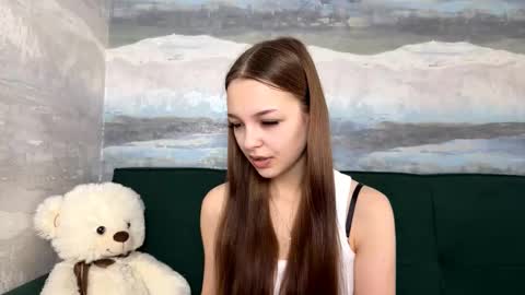 Snapshot of farahmantifel chatting on November 15, 11:29 am Anna Scovich online show from November 15, 11:29 am