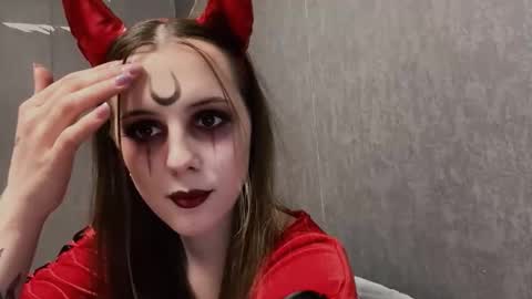 Maria online show from October 24, 2:24 pm