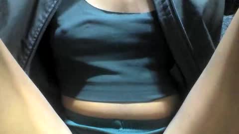 Snapshot of farantsaaly1 chatting on September 14, 6:18 pm farantsaaly1 online show from September 14, 6:18 pm