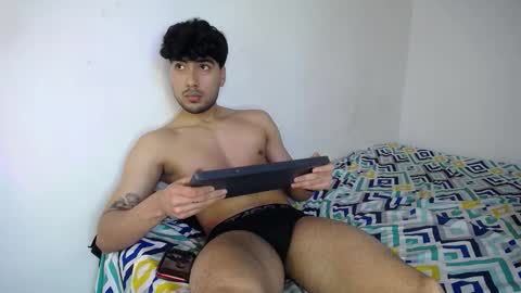 Snapshot of farid_24 chatting on January 17, 10:13 pm farid_24 online show from January 17, 10:13 pm