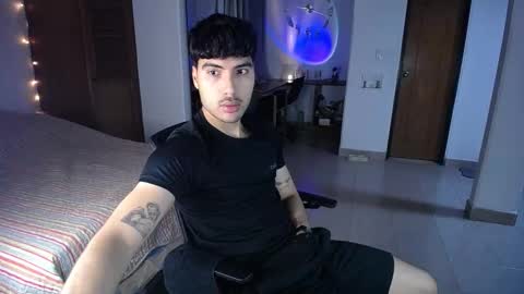 farid_24 online show from March 18, 2:15 am