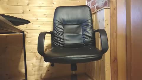 Snapshot of farmer90 chatting on November 12, 10:48 am Horny Farmer online show from November 12, 10:48 am