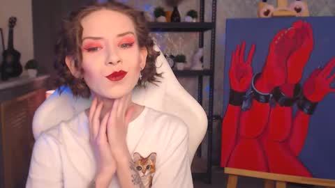 Fascinating   Eyes online show from February 3, 9:20 pm