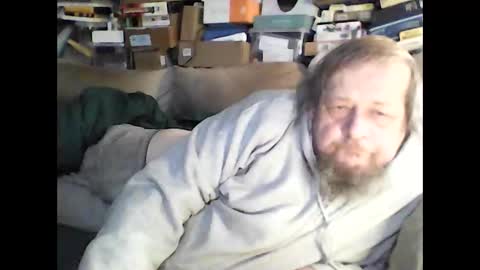 Snapshot of fasteddysex chatting on December 7, 5:37 am HoneyCumJuice4U online show from December 7, 5:37 am