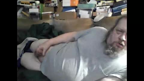 Snapshot of fasteddysex chatting on December 18, 8:42 am HoneyCumJuice4U online show from December 18, 8:42 am
