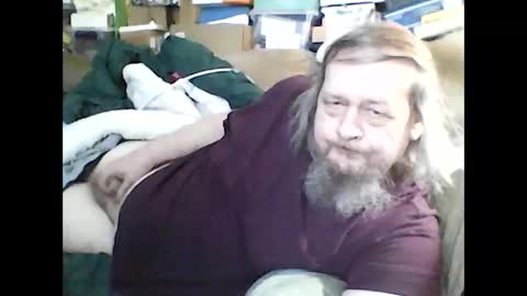 Snapshot of fasteddysex chatting on February 21, 6:48 pm HoneyCumJuice4U online show from February 21, 6:48 pm