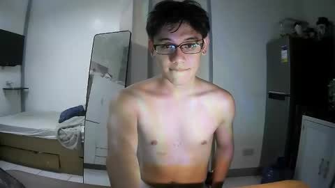 Snapshot of fastfucker_22 chatting on February 8, 8:23 pm fastfucker_22 online show from February 8, 8:23 pm