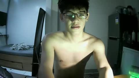 Snapshot of fastfucker_22 chatting on March 19, 6:50 am fastfucker_22 online show from March 19, 6:50 am