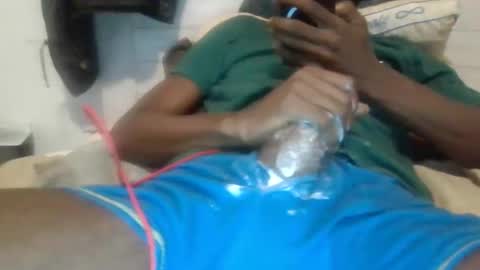 fatbbcc77 online show from April 4, 12:42 am