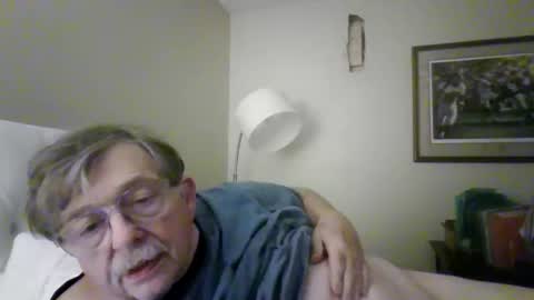 fatdickad online show from April 18, 6:50 am