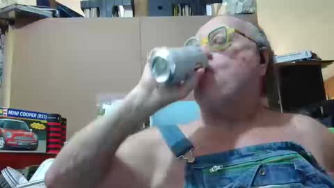 Fred. online show from October 16, 7:59 pm