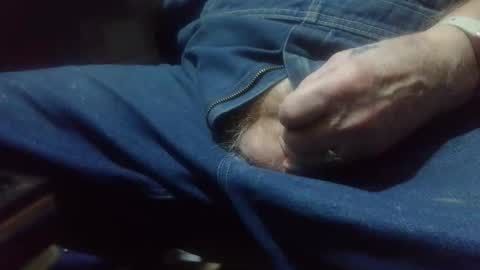 Fred. online show from March 6, 10:17 pm