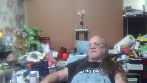 Fred. online show from April 10, 11:31 pm