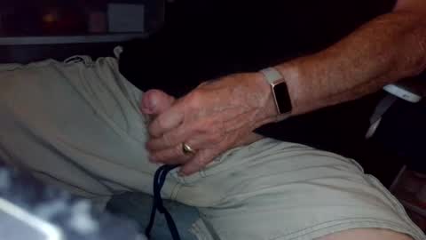 Snapshot of fatfreddythecat chatting on July 6, 8:22 pm Fred. online show from July 6, 8:22 pm