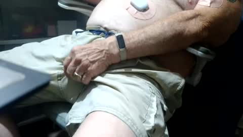 Snapshot of fatfreddythecat chatting on July 10, 6:32 pm Fred. online show from July 10, 6:32 pm