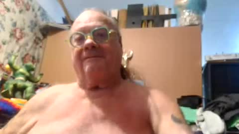 Snapshot of fatfreddythecat chatting on July 12, 7:49 pm Fred. online show from July 12, 7:49 pm