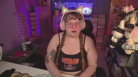 Snapshot of fatveronica chatting on June 27, 5:07 pm FatVeronica online show from June 27, 5:07 pm