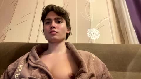 Snapshot of faustfrost chatting on November 23, 6:13 am Faust online show from November 23, 6:13 am