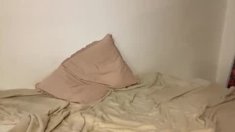 Snapshot of faustfrost chatting on November 29, 7:17 pm Faust online show from November 29, 7:17 pm