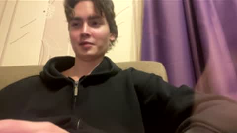 Snapshot of faustfrost chatting on December 1, 12:26 am Faust online show from December 1, 12:26 am